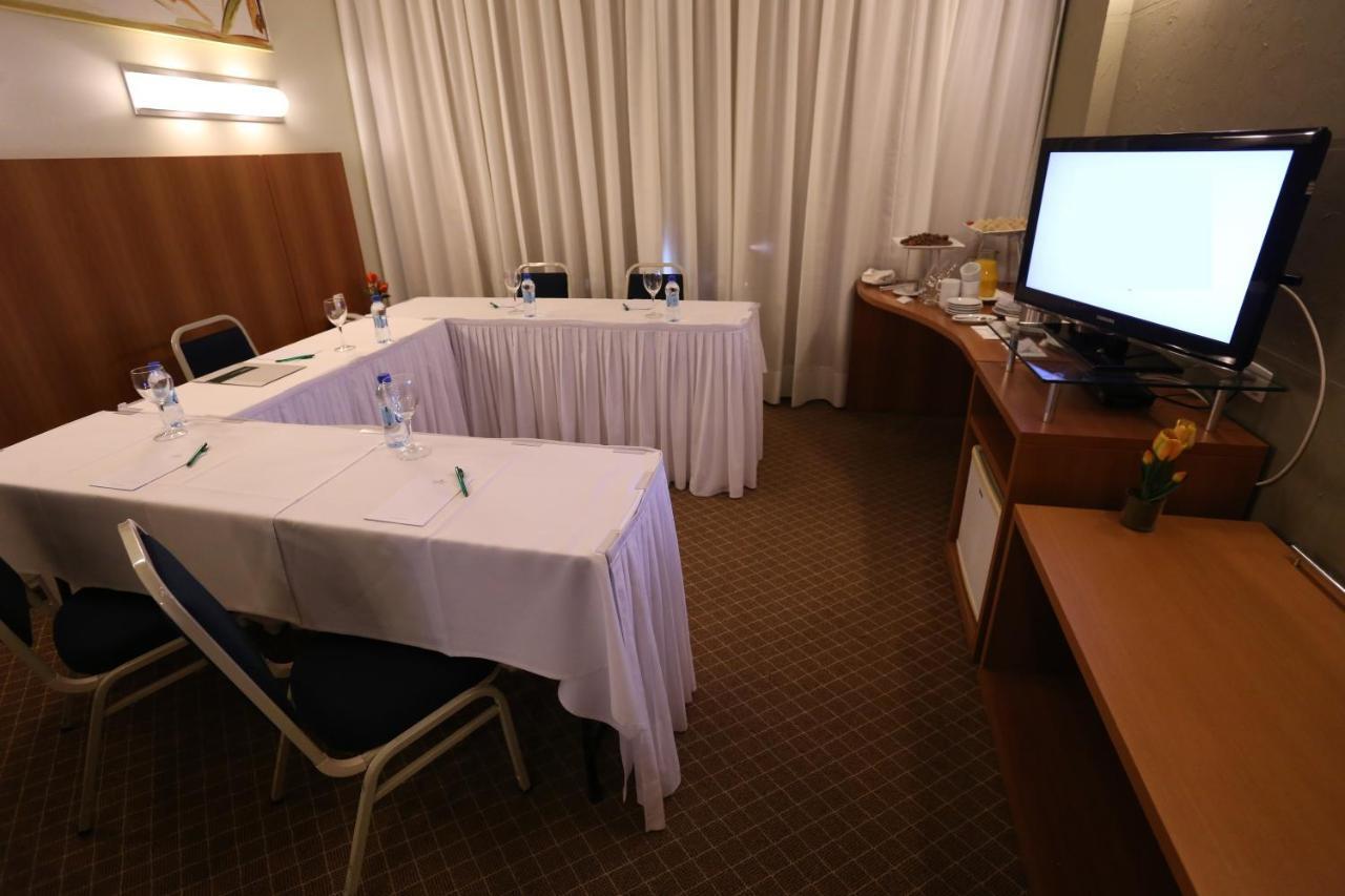 Bourbon Convention Hotel Joinville Bagian luar foto