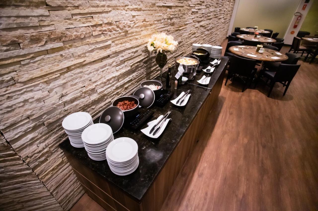 Bourbon Convention Hotel Joinville Bagian luar foto