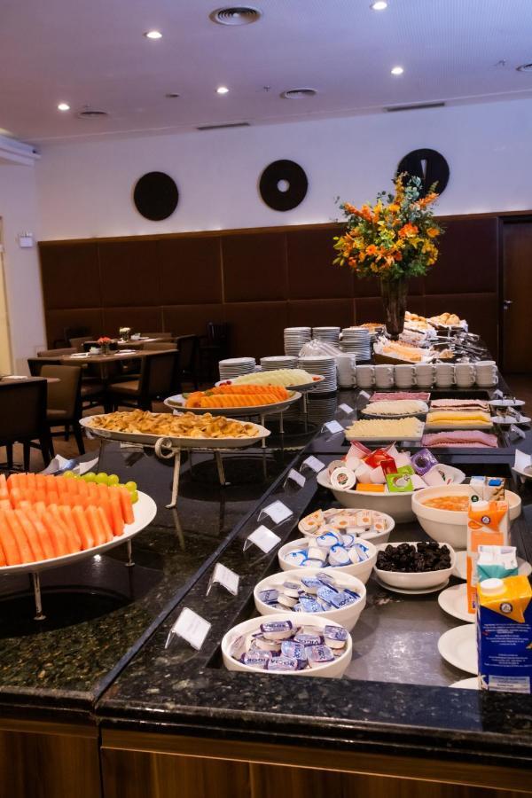 Bourbon Convention Hotel Joinville Bagian luar foto